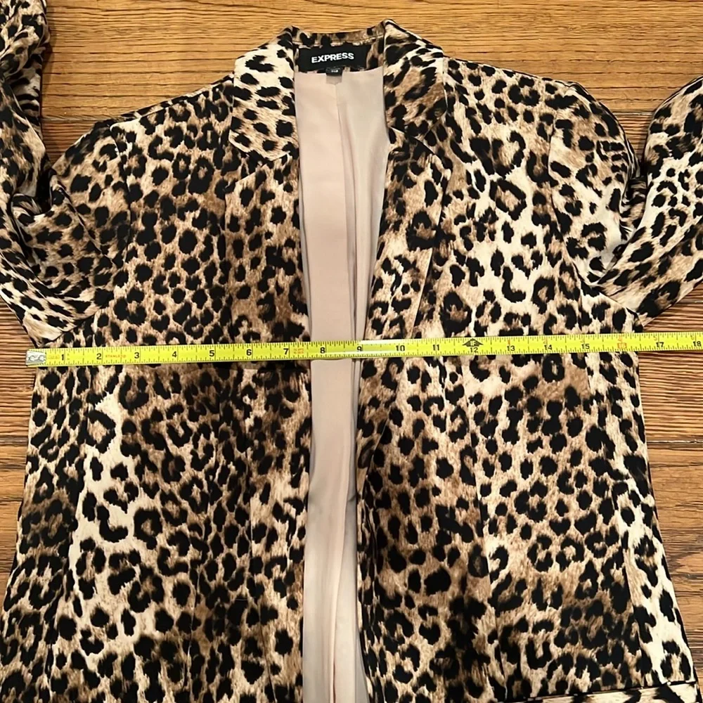 Express Cheetah Blazer - Picture 7 of 7